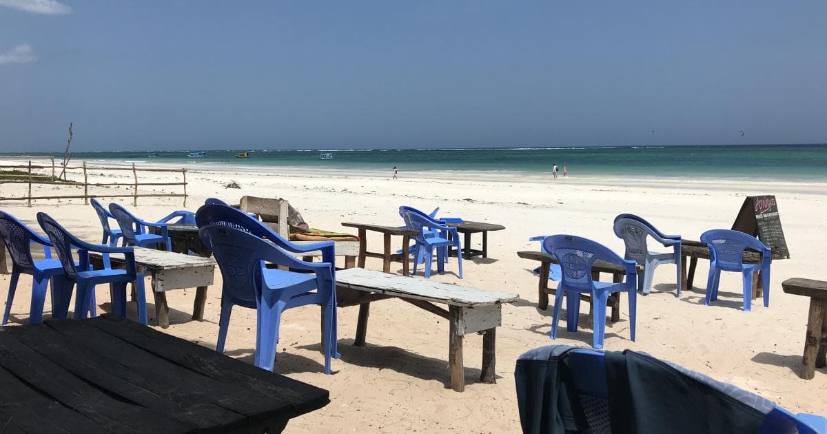 Estas son las vistas desde uno de los muchos chiringuitos de Diani Beach